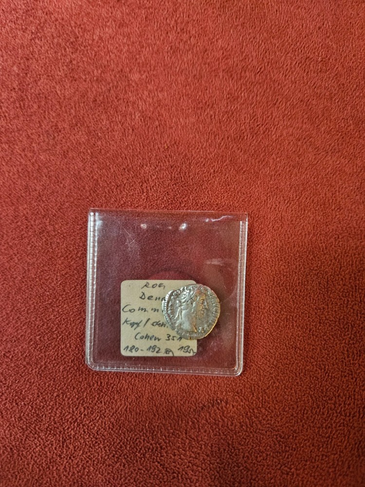 Ancient Roman Silver Denar Emperor Commodus 180-192 AD Mars VF-EF 2.26 Grams 2cm