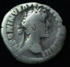 ANTONINUS PIUS ROMAN DENARIUOS- GREAT CONDITION 17MM 3.1 GRAMS