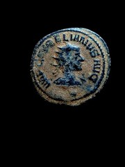 Ancient Roman Antoninianus 271-272 Coin, Vabalathus and Aurelian 3.2 Grams