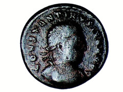 Constantine II 337-340AD. Campgate #18