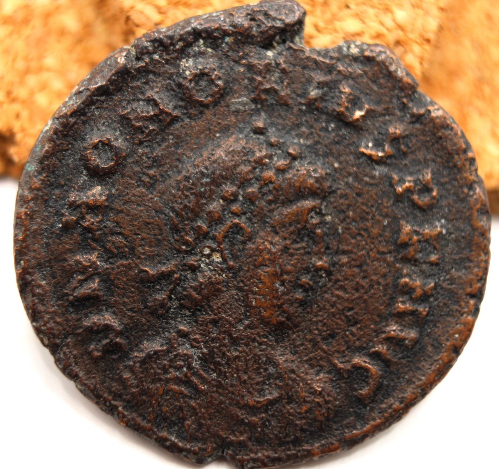 Roman Imperial | Honorius | AE2 | 393-395 AD | Cyzicus | GLORY OF THE ROMANS