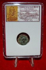 Ancient Roman Empire Coin Of THEODOSIUS II Three Emperors With Spears Shields