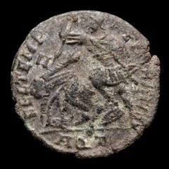 *Lucernae* Constantius Gallus AE17 AQT. FEL TEMP REPARATIO. Aquileia 351-354