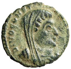 Divus Constantine I The Great “Quadriga” Lyons Rare