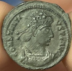 340-48 AE4 Roman Empire RIC 8 143 VF+