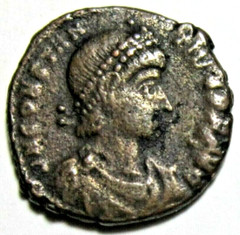 CONSTANTIUS II, 337-361 AD. AE 3. CONSTANTINOPLE MINT. EMPEROR REVERSE.
