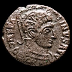 *Lucernae* Constantine I Follis BEATA TRANQVILLITAS (4534) Trier 307-337 A.D.