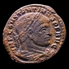 *Lucernae* Constantine I Follis SPQR OPTIMO PRINCIPI / RT Rome 312-313 A.D.