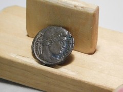 Roman Imperial Constantine I, AE 3, Sarmatia Devicta rev.