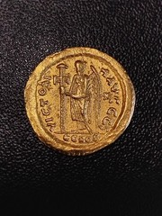 Roman Empire Zeno AD 476 – 491 Solidus AV Constantinople Victoria W/ Wings Cross