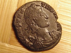 Constantine II, AE follis
