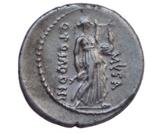 NGC “XF” 5/5-3/5 Q.Pomp. Musa, c.66/56 BC Roman Republic AR Denarius 3.94g/ 20mm