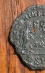 347-348 Constans – Two Victories with Wreaths AE 3/4 Roman Empire