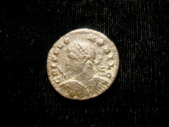 ROMAN EMPIRE CRISPUS, Caesar, AD 317-326. NUMMUS, London. BEAT TRANQLITAS