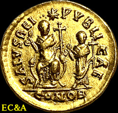 402-450AD GOLD SOLIDUS OF THEODOSIUS II 3.6g 20mm (AGC266)