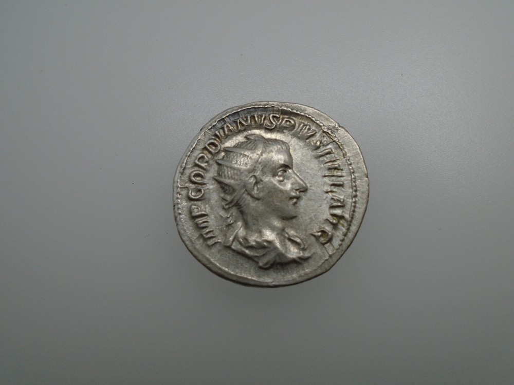 ROMAN Gordian III Antoninianus 238 to 244 A.D. RIC. 63