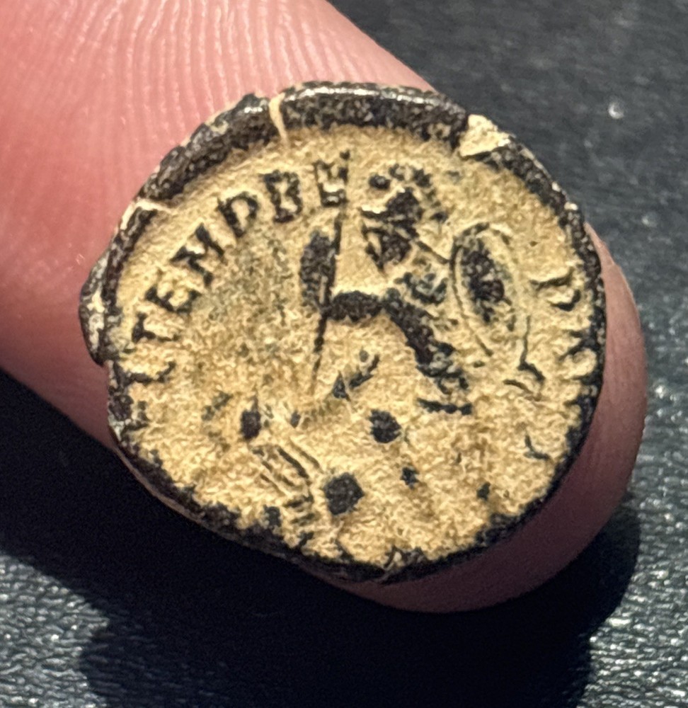 337-361 AD Roman Imperial Constantius II AE Follis (2.55g; 15.5mm) Ancient Coin