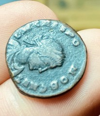 Crispus Caesar AE Nummus Lyon AD 323, CRISPO, EXTREMELY RARE R-5, BEATA, RIC 203