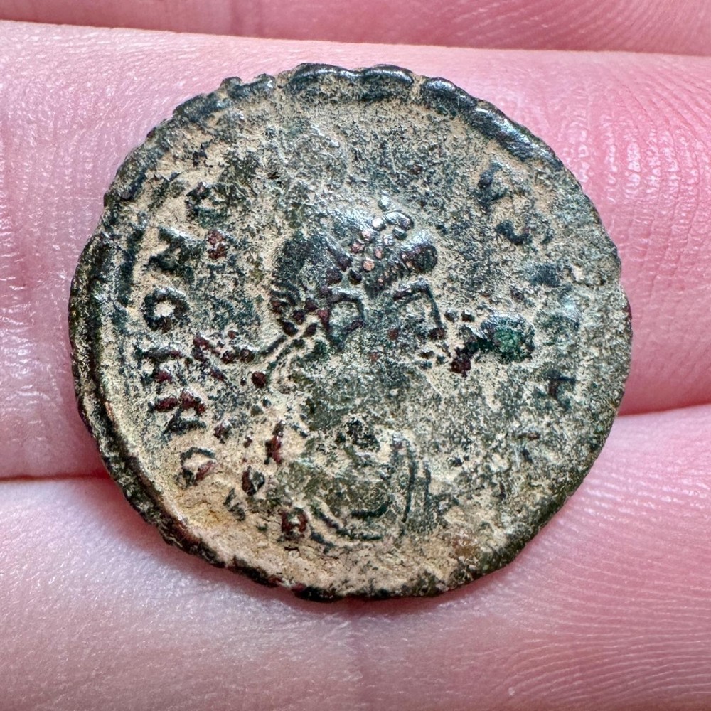 Cyzicus Honorius AE Nummus Follis AD 395-401 R-24