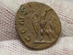 Divo Claudio Claudius II Posthumous Issue Ca. 270 AD Rev Eagle. #26