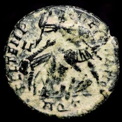 *Lucernae* Constantius Gallus AE17 AQT. FEL TEMP REPARATIO. Aquileia 351-354