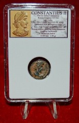 Ancient Roman Empire Coin CONSTANTIUS II Roman Soldier Spearing Fallen Horseman