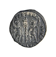 Constantinus II AD 316-337. Antioch Follis Æ 14mm., 1,78grm Gloria Soldiers SMAN