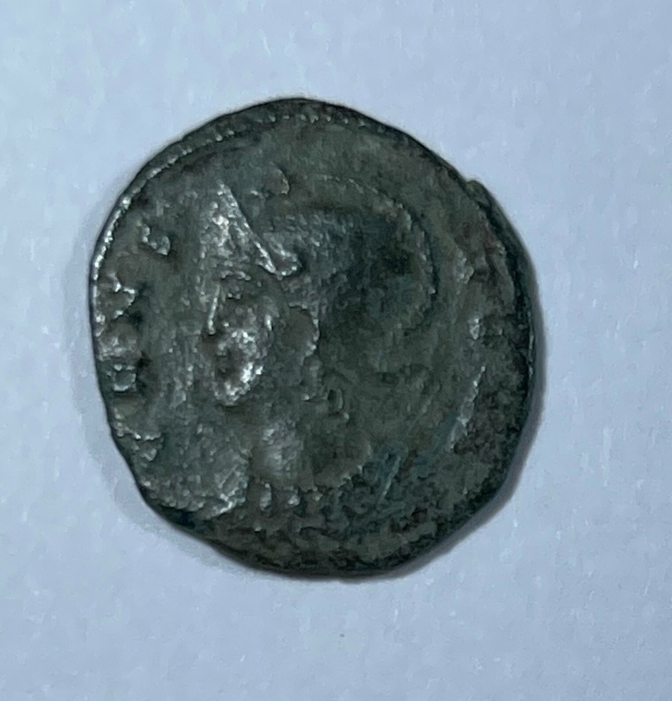 Ancient Roman coin Constantine The Great (AD 330-335) (#211) Bronze Reduced Foll