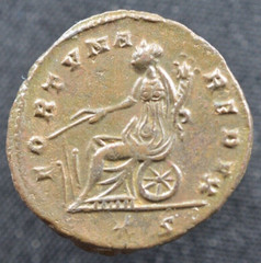 Aurelian AD 270-275. AE Antoninianus, –(a92)–