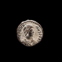 *Lucernae* Nice Gratian Æ Nummus VOT XX MVLT XXX / SMKA Cizycus 375-383 A.D.