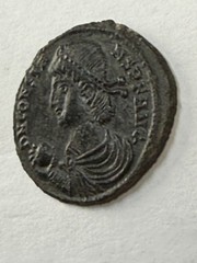 Constans Ancient Roman coin AD 348 Bust & Sphere/Soldier Spear Barbarian Hut
