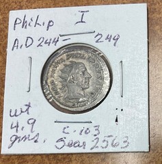 Philip 1 Ancient Roman silver Coin. AD 244-249 Sear 2563.