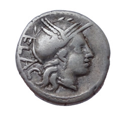L. Rutilius Flaccus, AR Denarius 77 BC 3.80g/ 19mm 33R