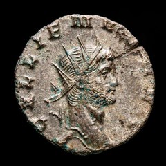 *Lucernae* Gallienus Æ Antoninianus VBERITAS – Є Rome 262 A.D.