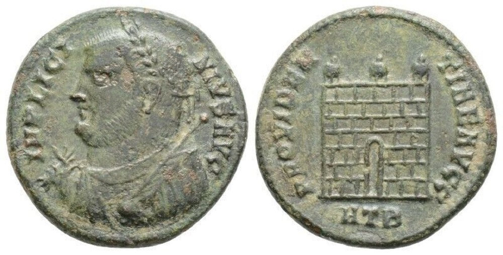 ROMAN EMPIRE-91, LICINIUS I (308-324 AD), FOLLIS HERACLEA, BRONZE. GVF.
