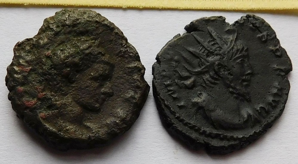 2 Roman Emperor Tetricus I, 271-274 AD coins, Two Bronze Ancient coins