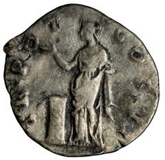 Roman Imperial Aelius Caesar 136-138 AD AR Denarius 3.00 gr., 16.60 mm VF