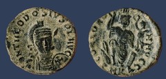 Theodosius II Cyzicus RIC 96 Shield with Christian Cross SMKA, centered obverse!