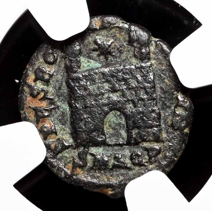 ROMAN EMPIRE. Flavius Victor. AE4, SPES ROMANORVM, Campgates, Rare, NGC Fine