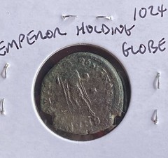 Ancient Roman Coin 393-395AD Emperor Honorius Holding Globe Gloria Romanorum