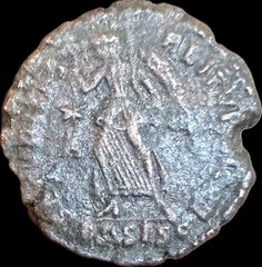 Ancient Roman Empire Lot Of 14 AE Coins 1st-4th Centuries AD 👍